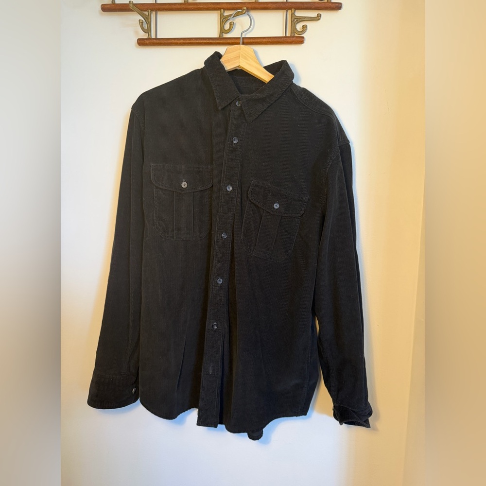 filson Men’s 11-wale corduroy shirt